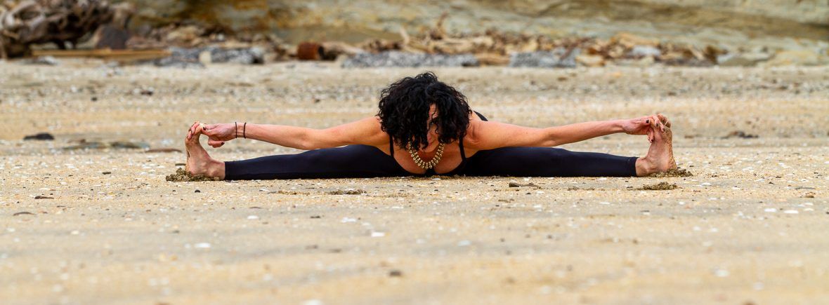 Marcia Leite Yoga Upavistha-Konasana